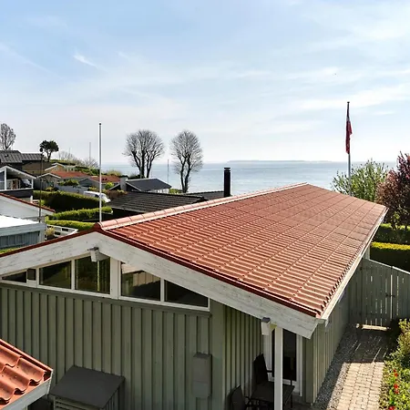 2 Bedroom Gorgeous In Сasa de vacaciones