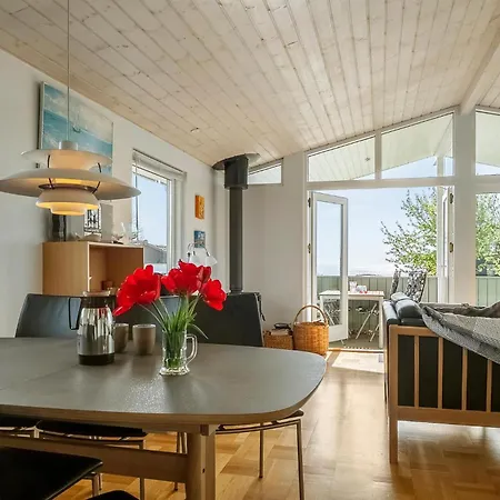 別荘 2 Bedroom Gorgeous In